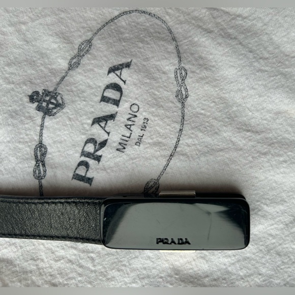 Authentic Vintage Prada Black leather belt - Picture 9 of 10